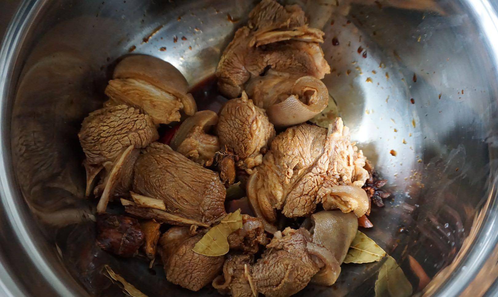 要開始吃溫補的肉類了,這肉我這樣煮,連女兒也愛吃了_清水_壓力鍋_青