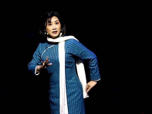 《烈火中永生》隆重上演4朵"梅花"齐聚献礼党的百岁生日_江姐由_观众