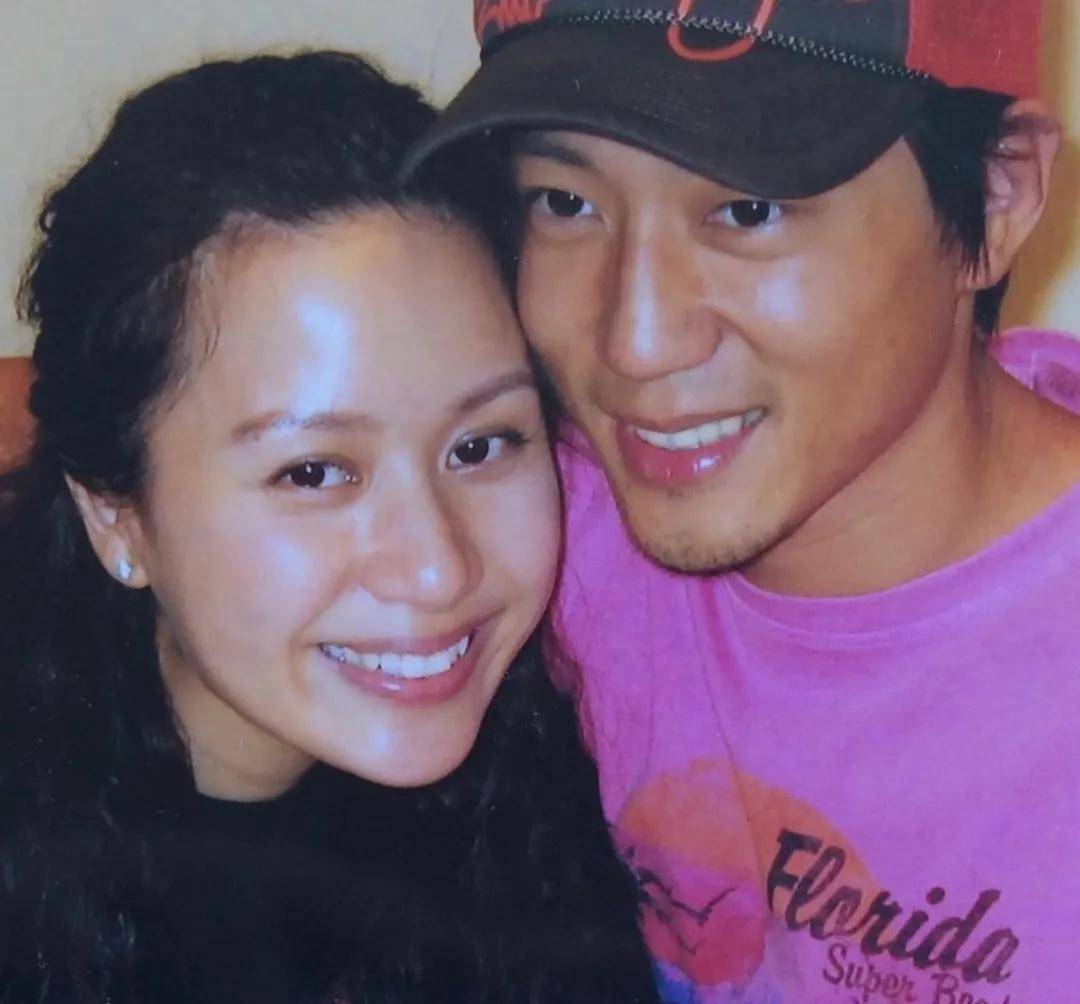 原创45岁刘恺威旧爱邝文珣嫁富商退圈靠二子一女化解婚姻危机