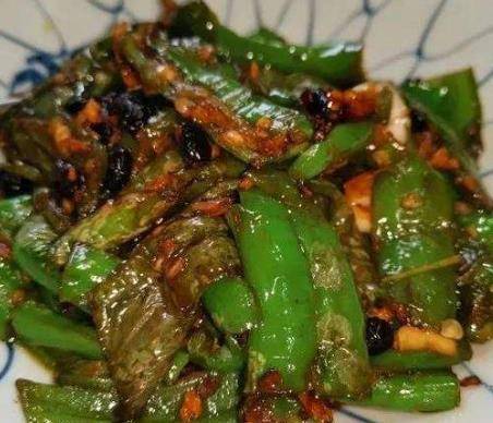 原创干煸青椒的做法香辣酥脆越吃越爽特殊时期吃上几天都不腻
