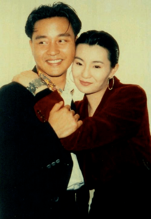 原创张国荣张曼玉打篮球旧照曝光男帅女靓超养眼关系亲密惹人羡