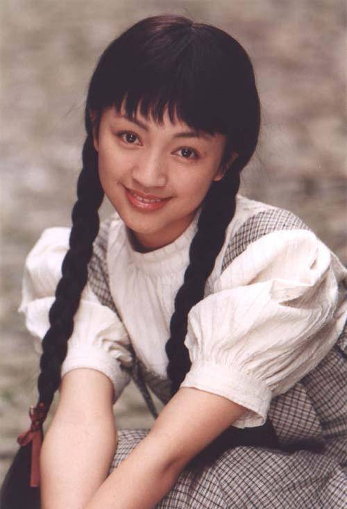 最爱的女人,后身价过亿,嫁给"丑男"管着半个娱乐圈_罗海琼_费麒_实力