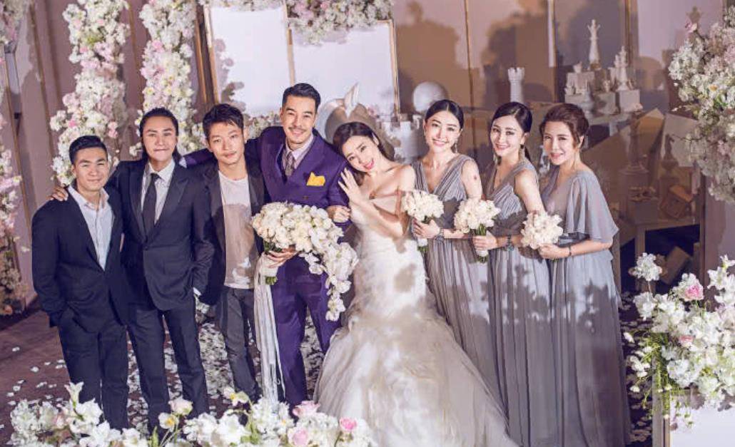 "反派专业户"海一天,娶小9岁二婚妻子,一家四口幸