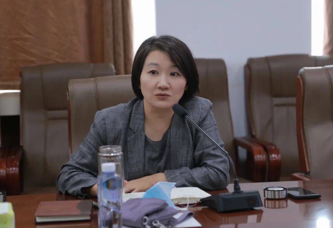 河南大学淮河医院党委理论学习中心组专题学习