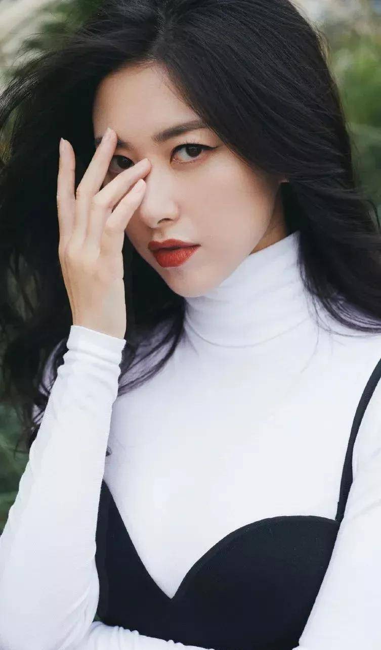 来自北京的10位女明星美丽,明亮,迷人_眼睛_气质_魅力
