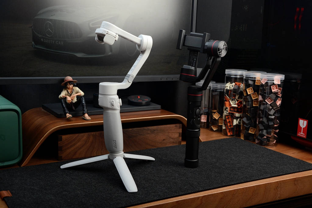 短视频UP主的创作利器，智云SMOOTH-Q4 COMBO套装体验