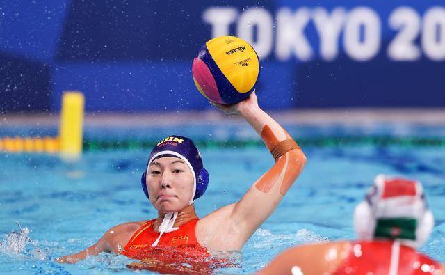 原创水球运动员陈笑也是梦泪的粉丝留言要签名网友表示也想要