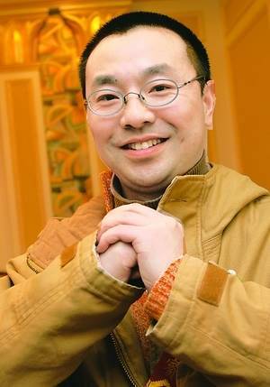 原创刘仪伟近况他凭借天天饮食一举成名女儿刘乐思很是可爱