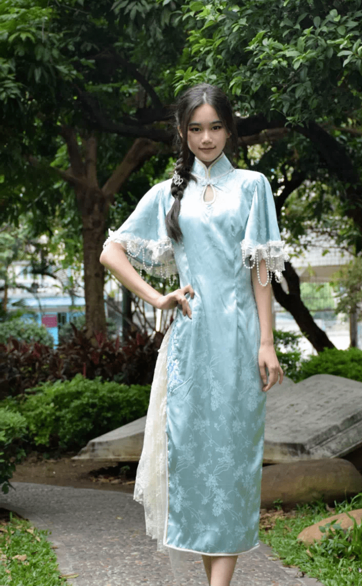 广东省财经职业技术学校学生旗袍作品戒不掉的东方韵味