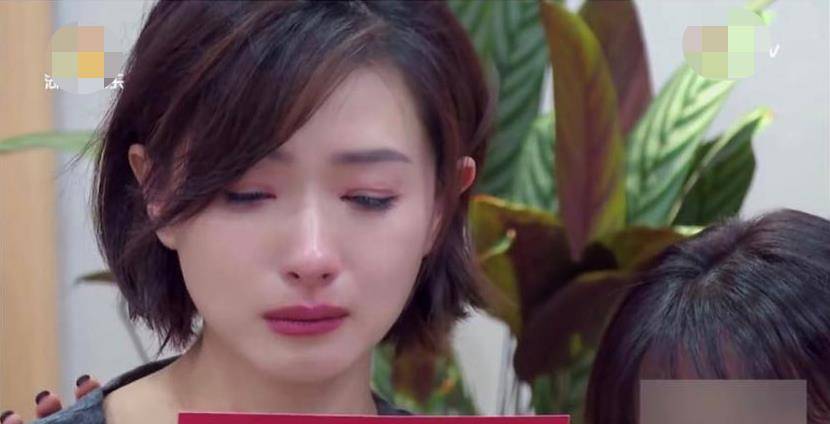 原创万茜被疑变脸童年照流出眼鼻变化超明显与明星脸差异大