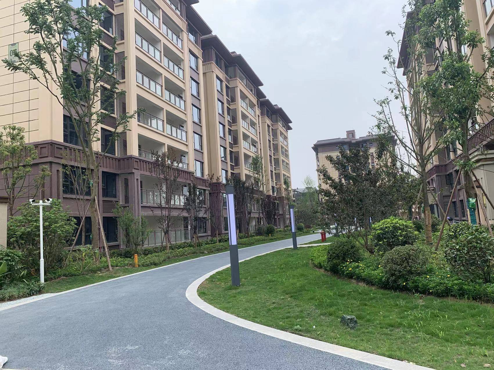 遂宁仁仁江山原筑项目图文解析项目位置周边配套