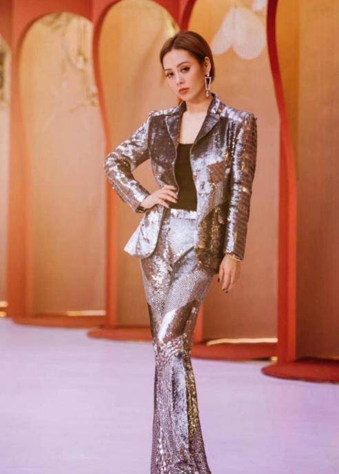 原创宁静明目张胆地从刘晓庆手里抢走男人却转头嫁给一个不爱的人