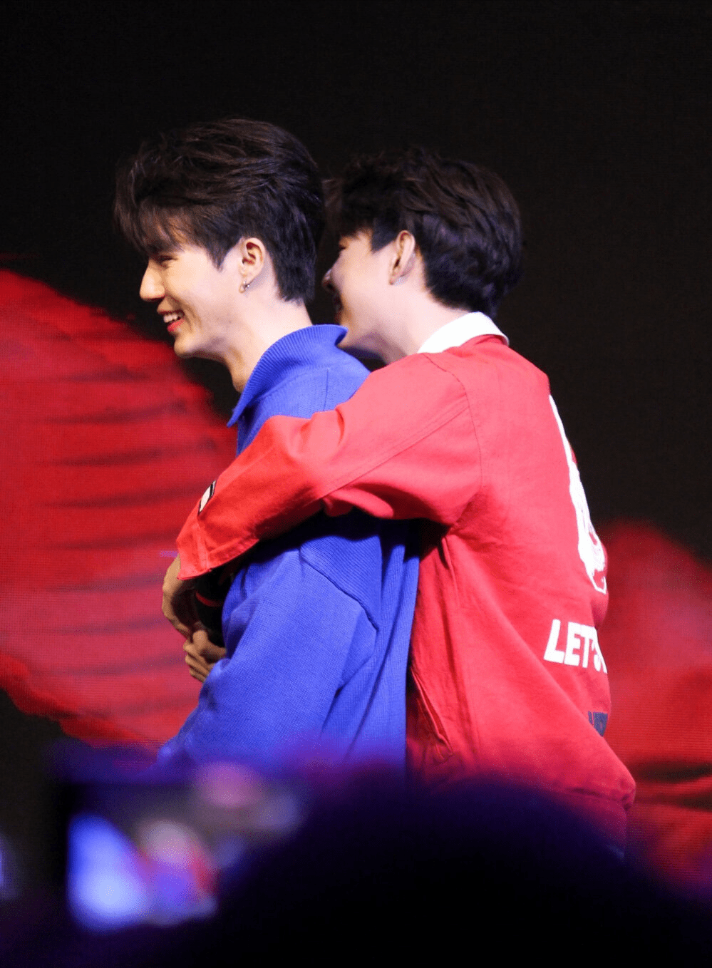 原创6岁年龄差天选cp缪糕椰奶1991x1997配海明1992x1998