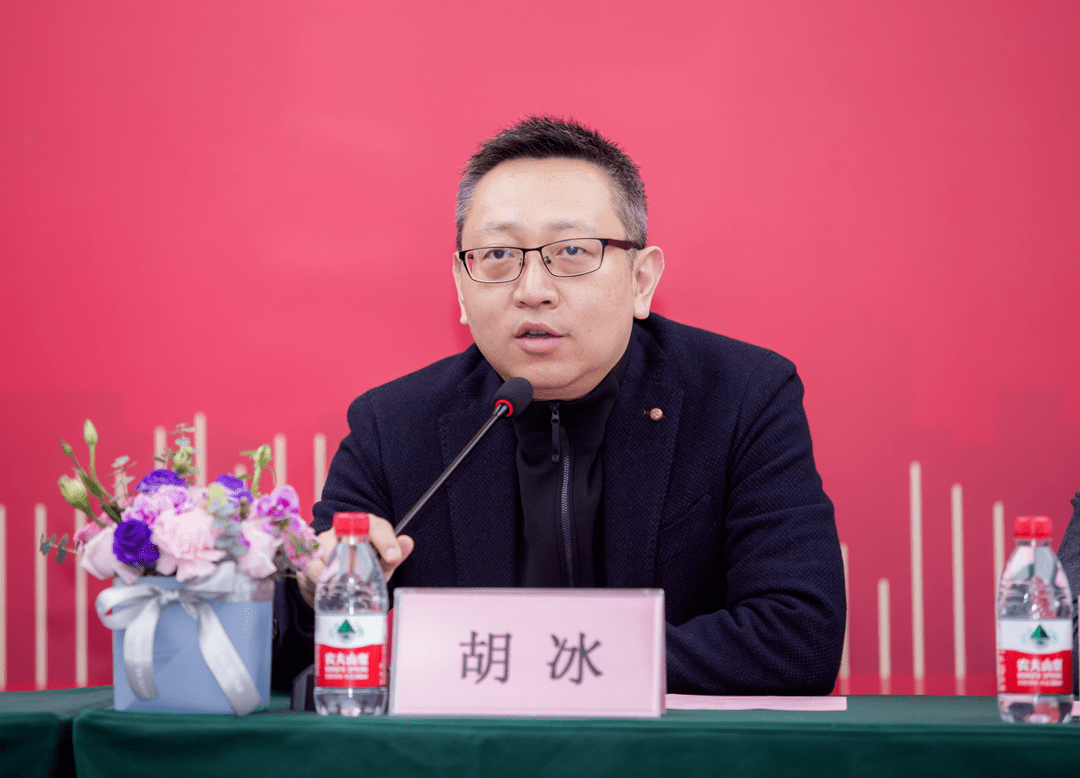 新朋老友共启新程中原建业八项目云签约