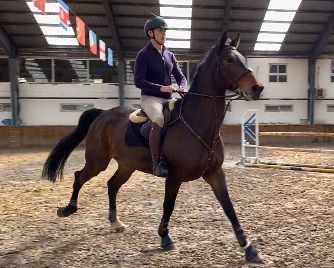 原创朱珠老公真实身份揭秘清华美院未见其名与娱乐圈交集不浅