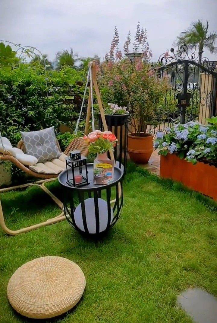 坚持买了,一楼带90㎡小院的房子,亲手打造成小花园,太惬意了_院子