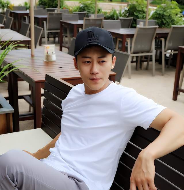 36岁季东燃不幸去世,亲妹首发声否认是自杀