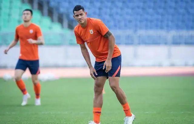 郝伟亲自确认 山东鲁能遭毁灭打击 中超卫冕冠军悬了 贾德松 情况 外援