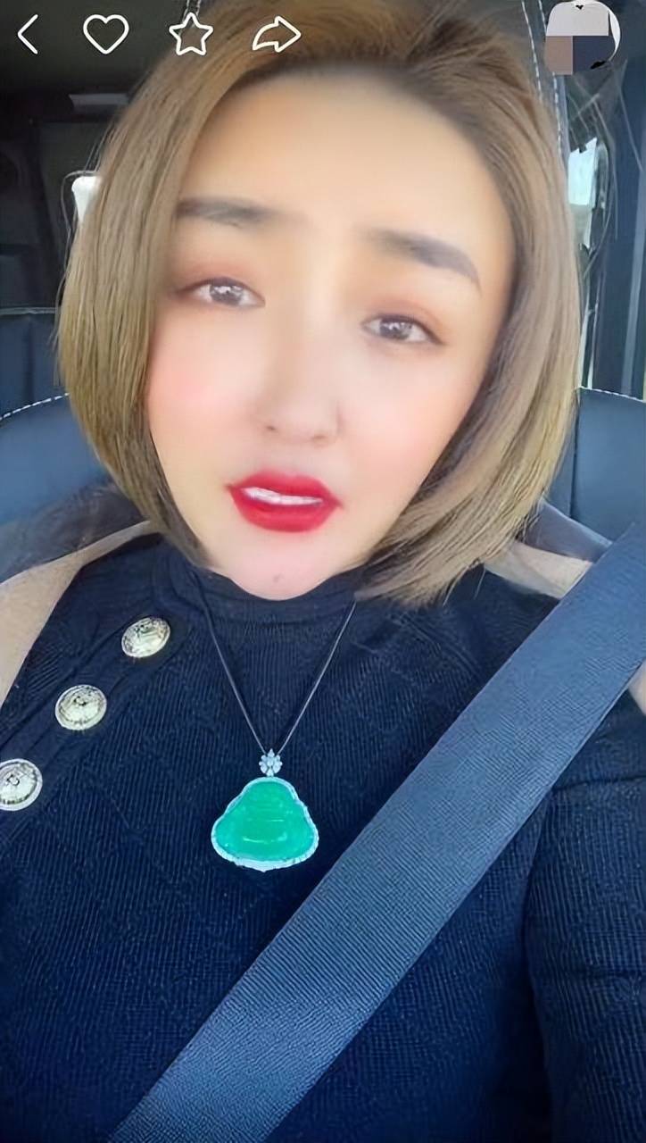 演员娇娇曝赵家班内幕,暗指关婷娜跟赵本山有染,网友:很现实_明星_舞