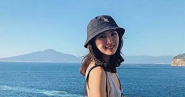 第二任妻子姚凌,曾是得力助手,比丈夫小30岁,善解人意_孟军_华为_公司