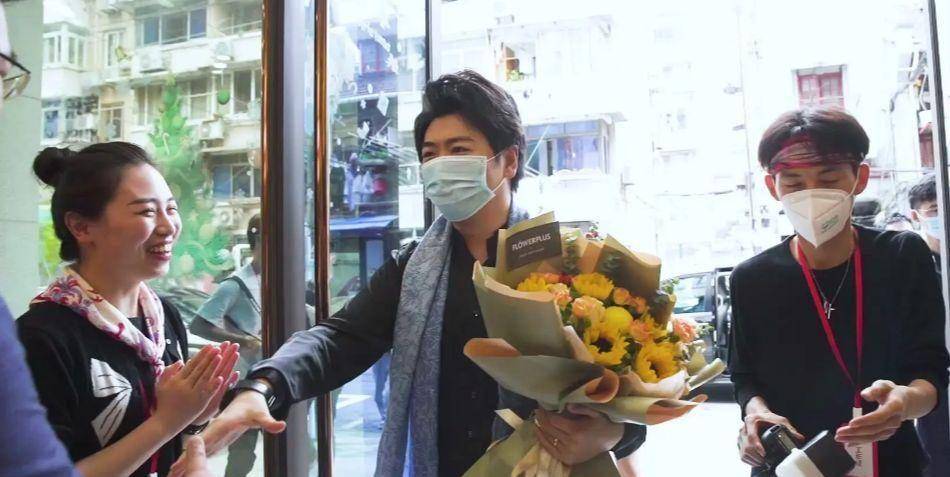 VIP陪练被曝“人去楼空”停课欠薪 前代言人