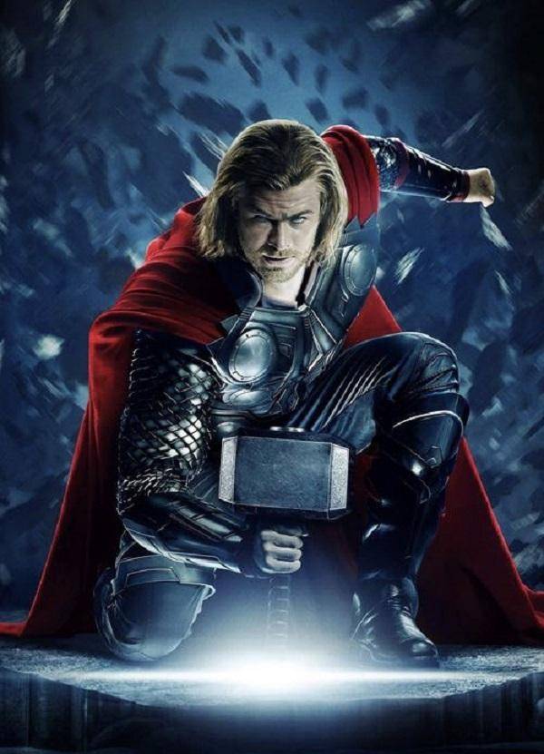 《复仇者联盟》游戏告诉我们,美国队长和托尔谁更值得拥有雷神锤