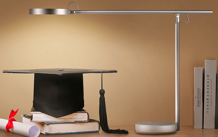 护眼用什么样的台灯比较好?护眼台灯的选购技巧