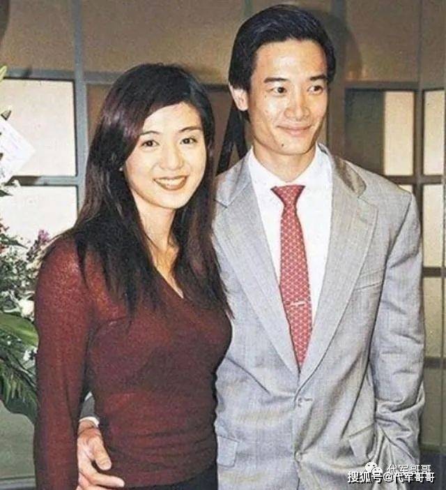 “玉女”杨采妮:39岁结婚,43岁生下双胞胎,如今47岁过得怎样?_邱韶智_金城武_张国荣