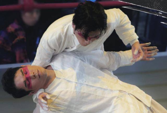 《这就是街舞》的比赛中,走心的舞蹈不如视觉冲击强的舞蹈_马晓龙