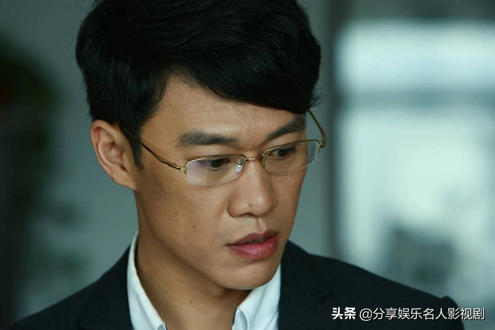 原来演了这么多剧_王骁_剧中_宋楚炎