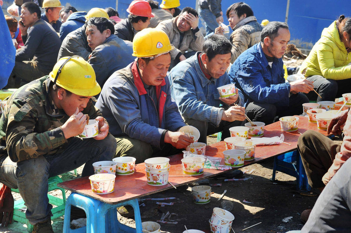 建筑工地找活平台有哪些?哪些适合农民工?_工作_工人_钱来