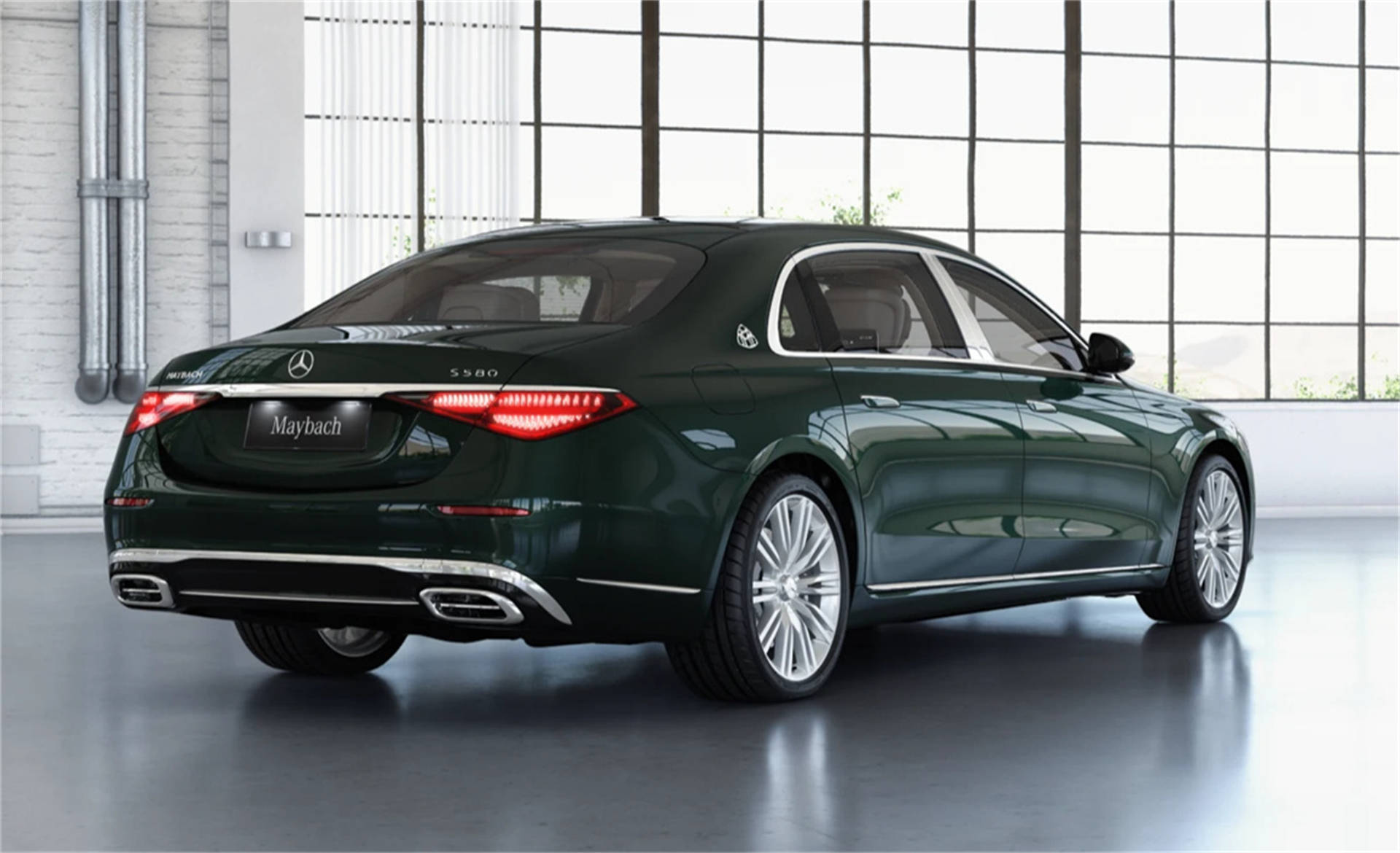 300多万的迈巴赫s级顶配,稀有的祖母绿,选它还是宾利飞驰?