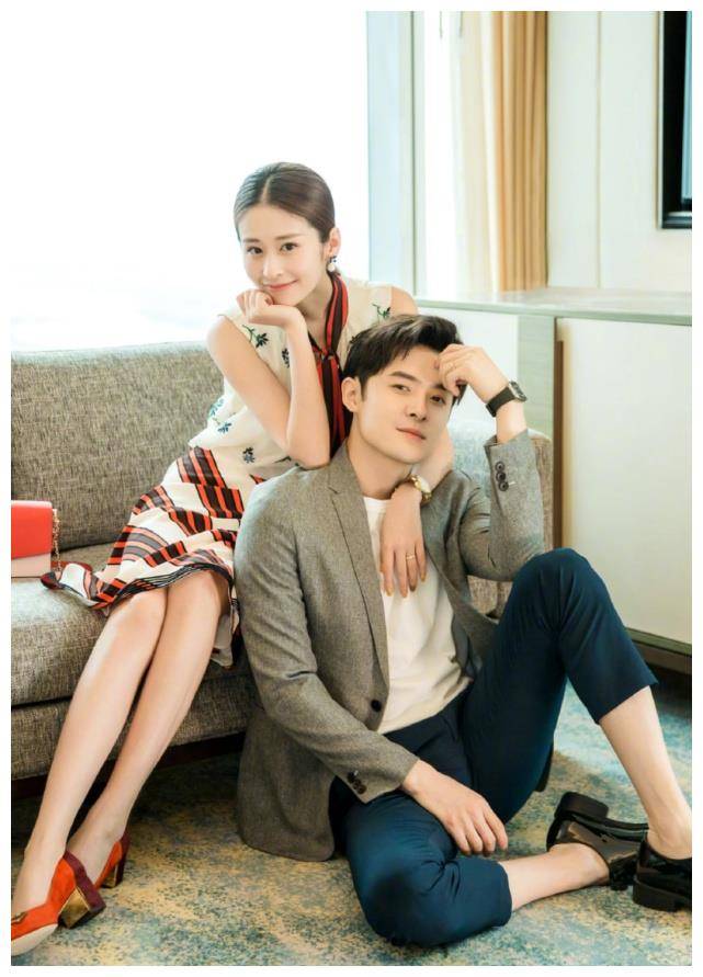 付辛博为凸显颖儿的美不注意打扮,甘愿当绿叶,狗粮干了_衣服_大卫亚