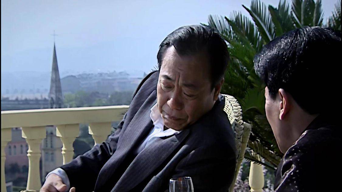 原创潜伏细思极恐的桥段看似反派的吴敬中搞不好也是我方卧底