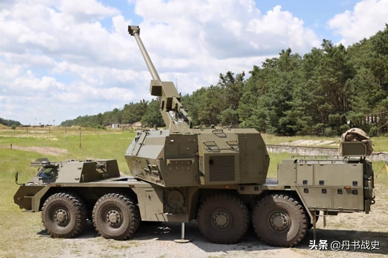 斯洛伐克祖扎娜2自行火炮经典达纳自行火炮的现代化版本