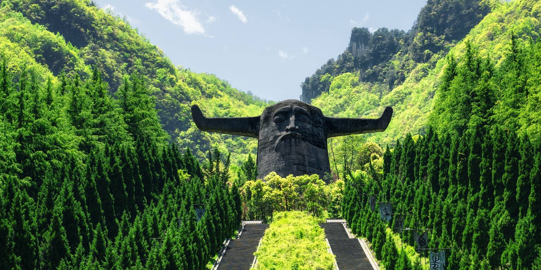 "禁区"神农架究竟有哪些危险生物?当地村民说出了实情_野人_猴娃_人类