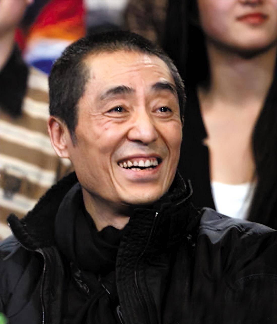 每场春节联欢晚会都是张导演策划的,所以张导演真的很厉害.