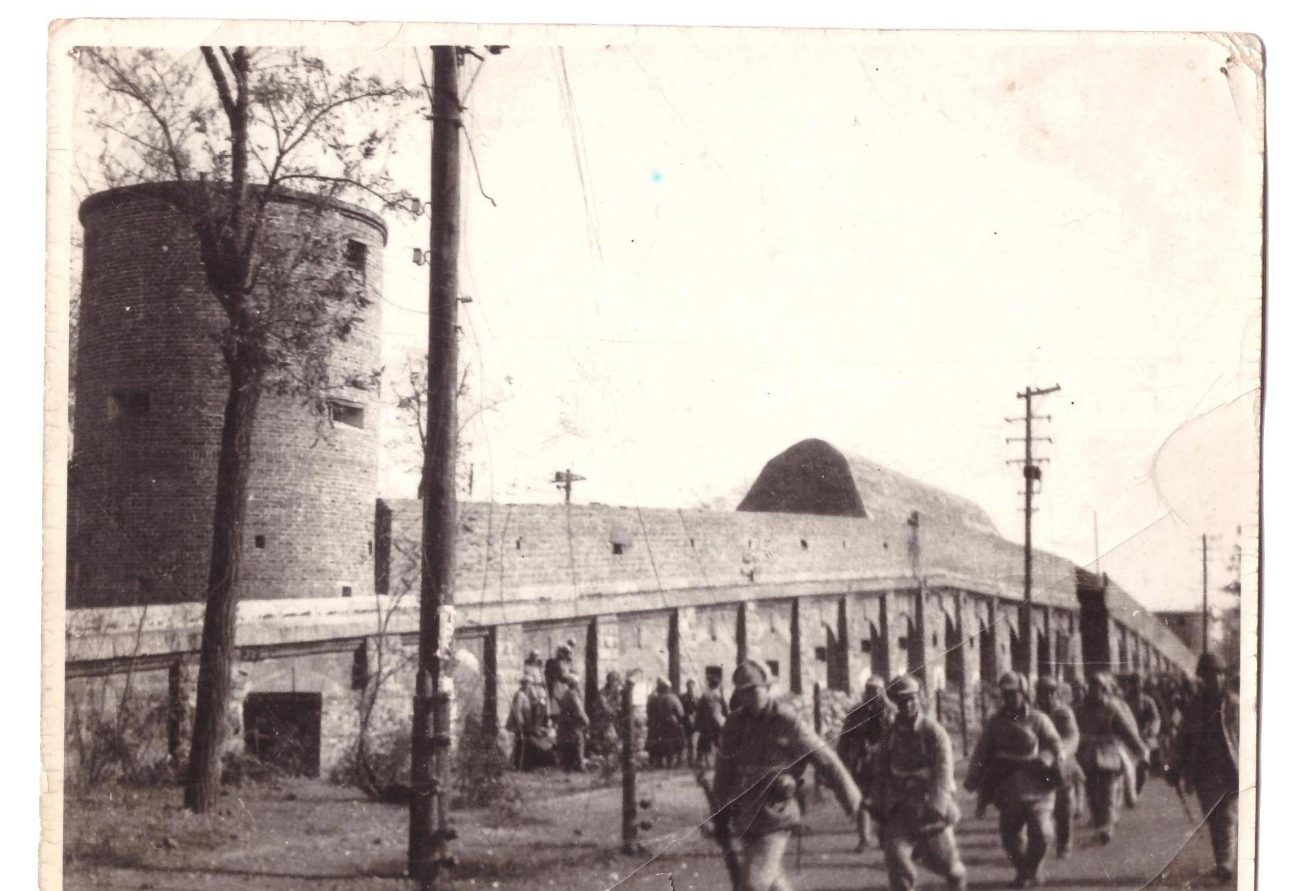 解放石家庄的故事:一个班战士打退敌人七次进攻,班长荣立特等功