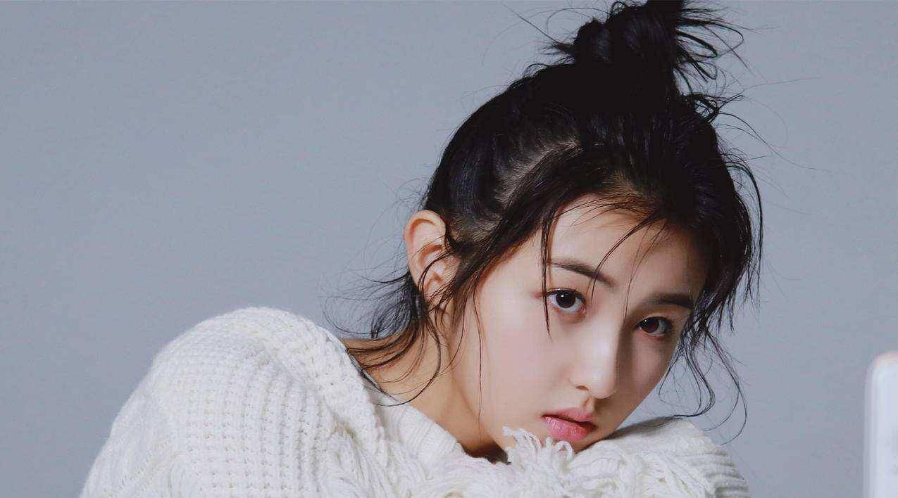 图片[7]-张小斐金鸡奖封后，刘浩存祝福张子枫垮脸，刘浩存比张子枫有风度-沐风文化