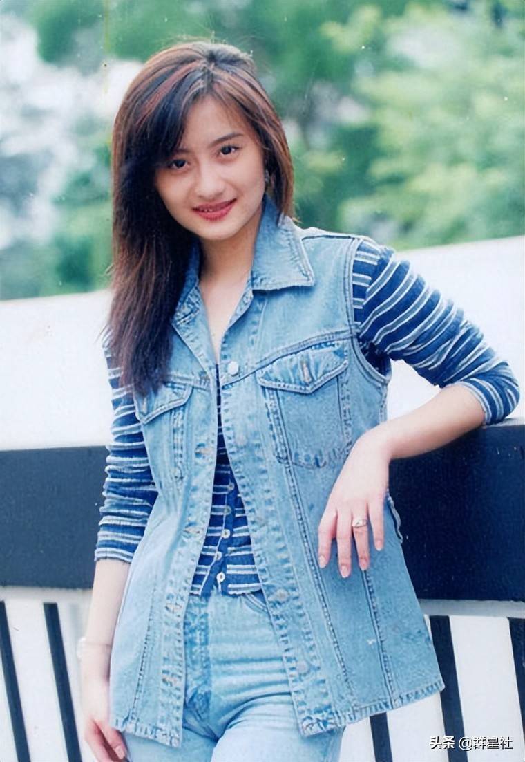 8位岳灵珊的扮演者有人事业爱情双丰收后3位却让人心痛