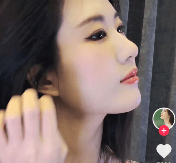 原创叶太美真容曝光一度被称最像刘亦菲的模仿者网友一点都不像