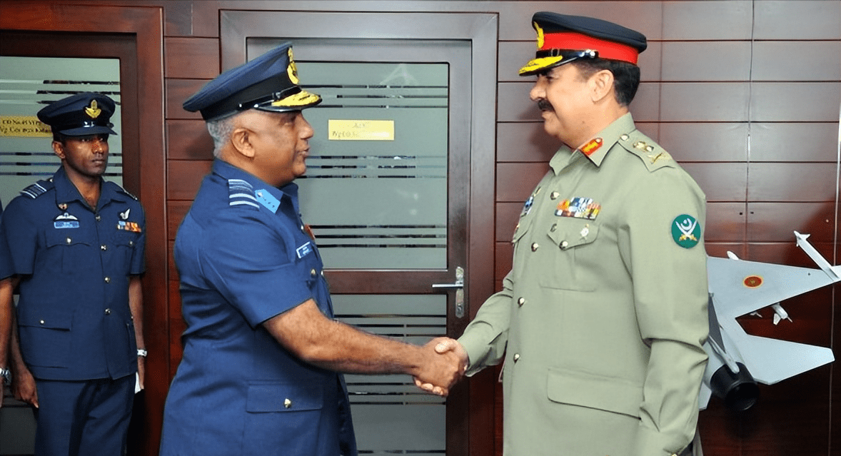 小国空军志——斯里兰卡空军_斯里兰卡总统机场试图离境受阻_进行