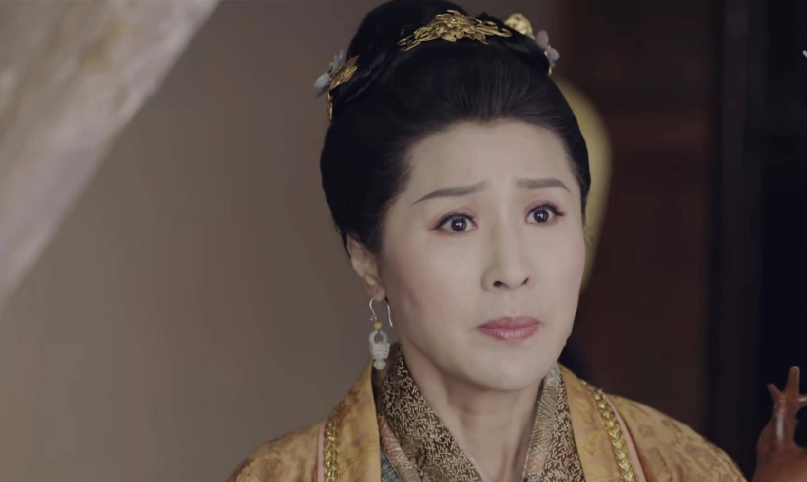 《情陷聊斋》:小灵被赶出王家,设计捉拿蓉殷,欲对她的孩子下手_王生