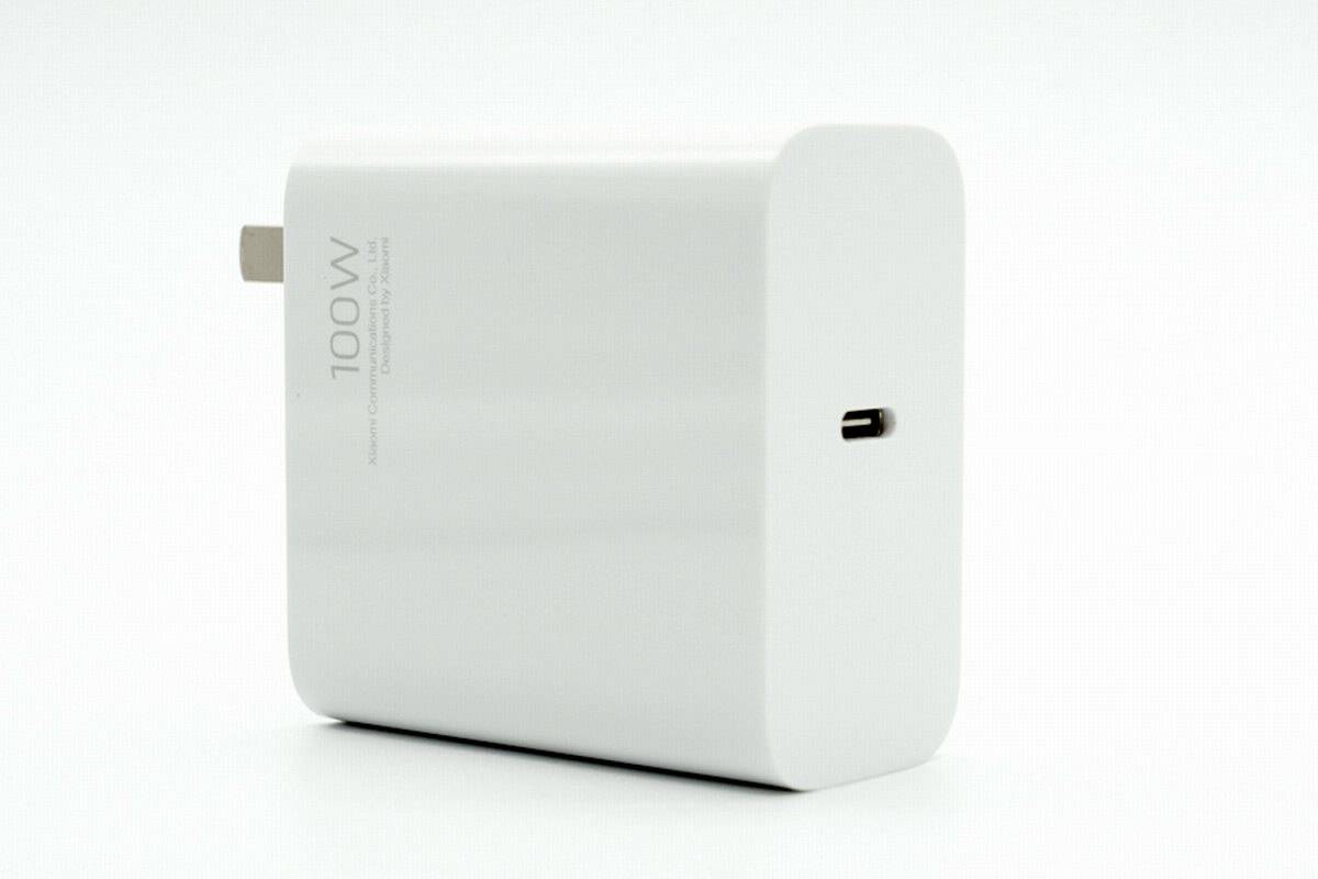 小米USB充电器快充版|工业/产品|电子产品|三块钱 - 原创作品 - 站酷 (ZCOOL)