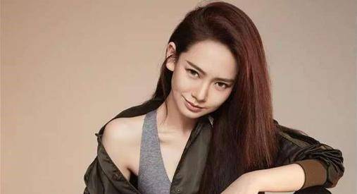 5位巴蜀美人,个个都是明星,网友:都是我喜欢的_戚薇_邓家佳_唐艺昕