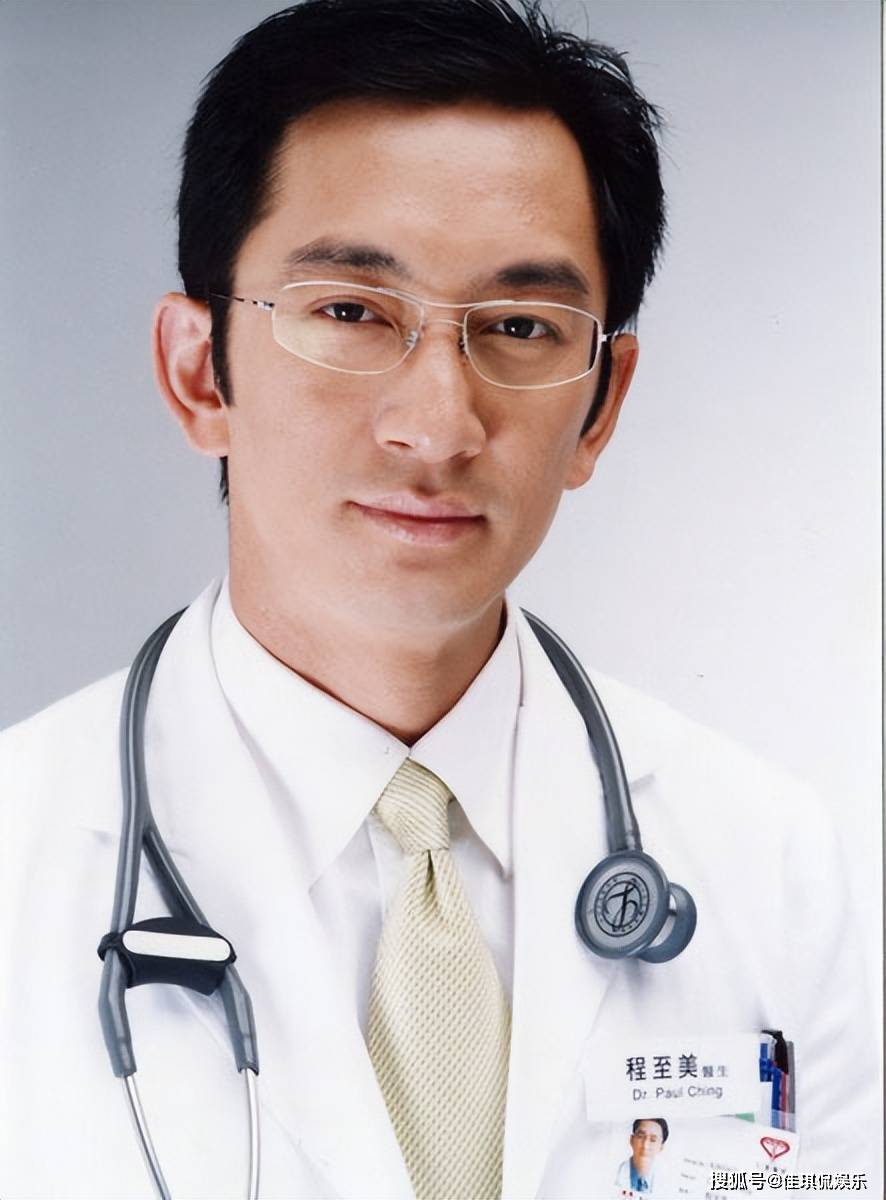 原创演员吴启华发文谈香港身为一个中国人感到无比自豪