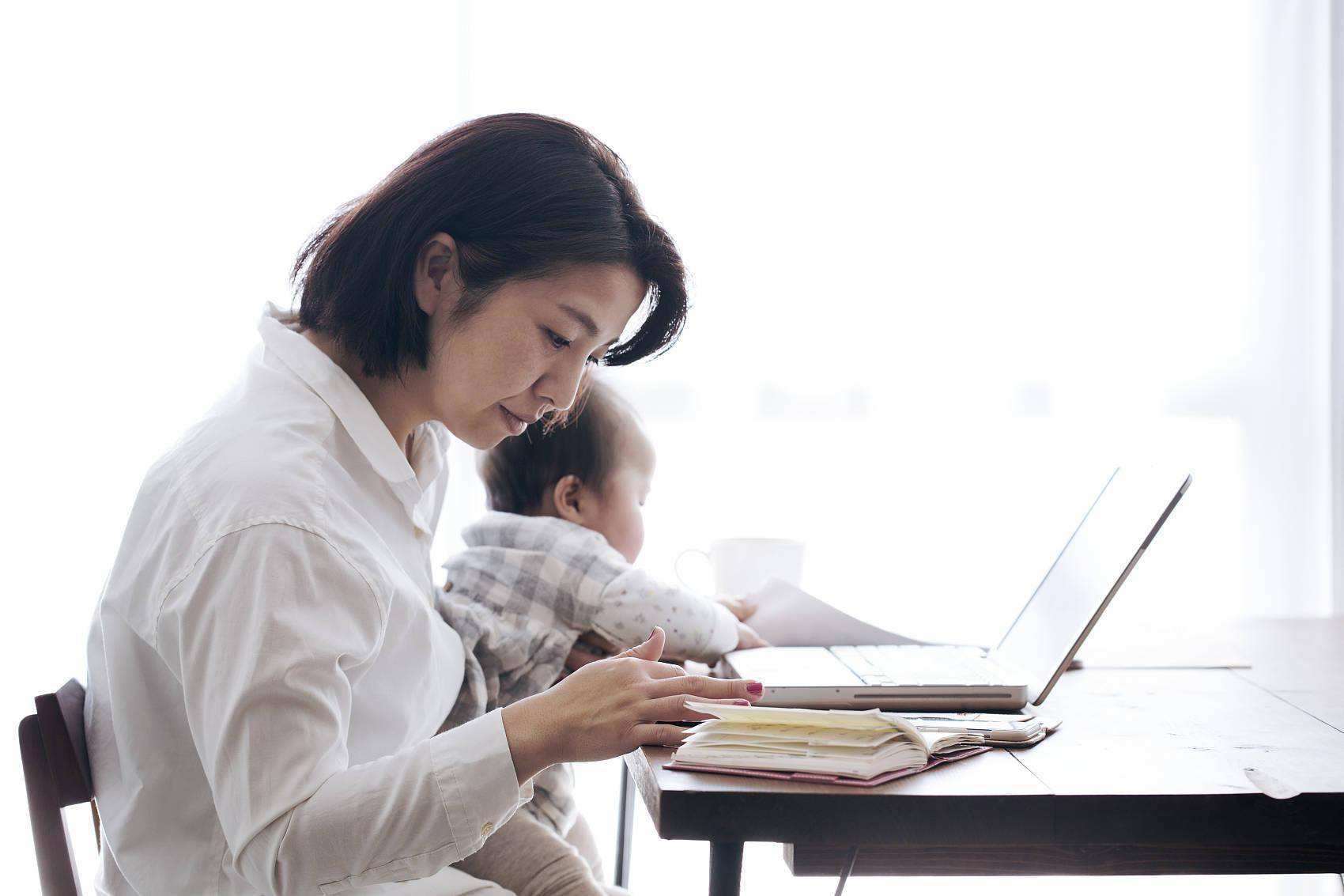 35岁以后的全职妈妈还能做什么即使活得再卑微也别放弃努力