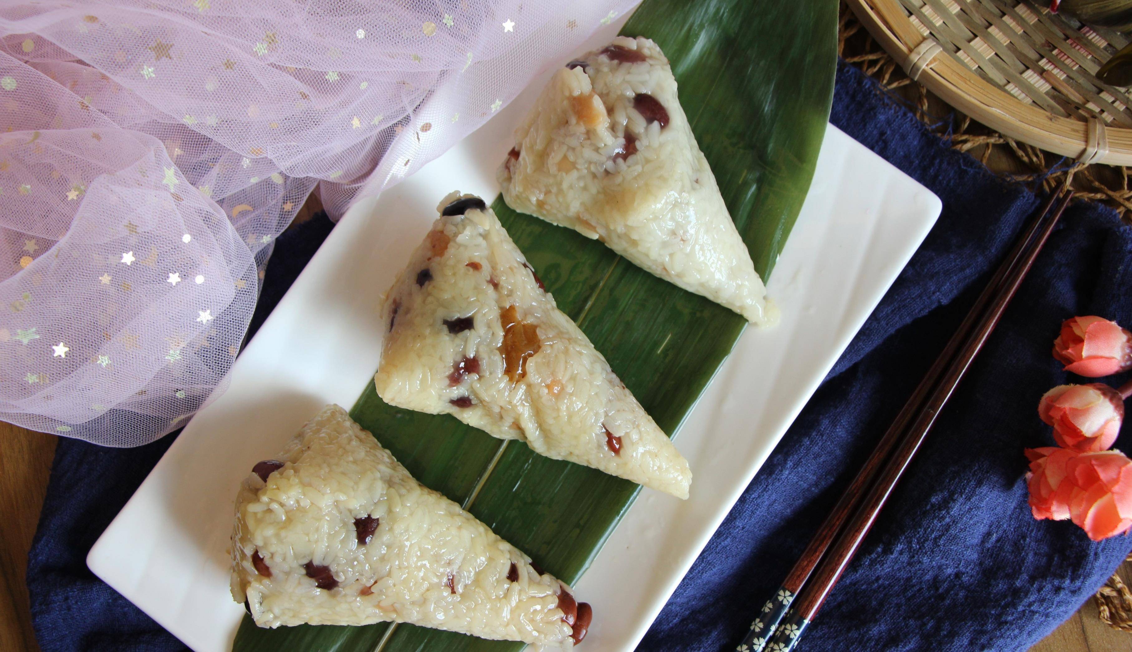 原创端午节用蜜枣和蜜豆包粽子香甜软糯不用蘸糖也很甜