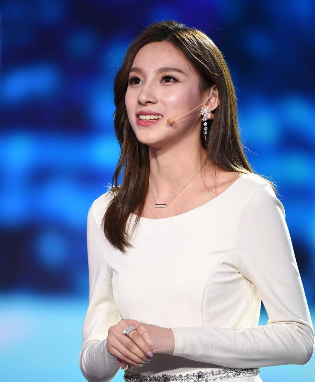 最大50多岁最小29岁,才貌双全却各有苦衷_秦方_电视_祝紫凝