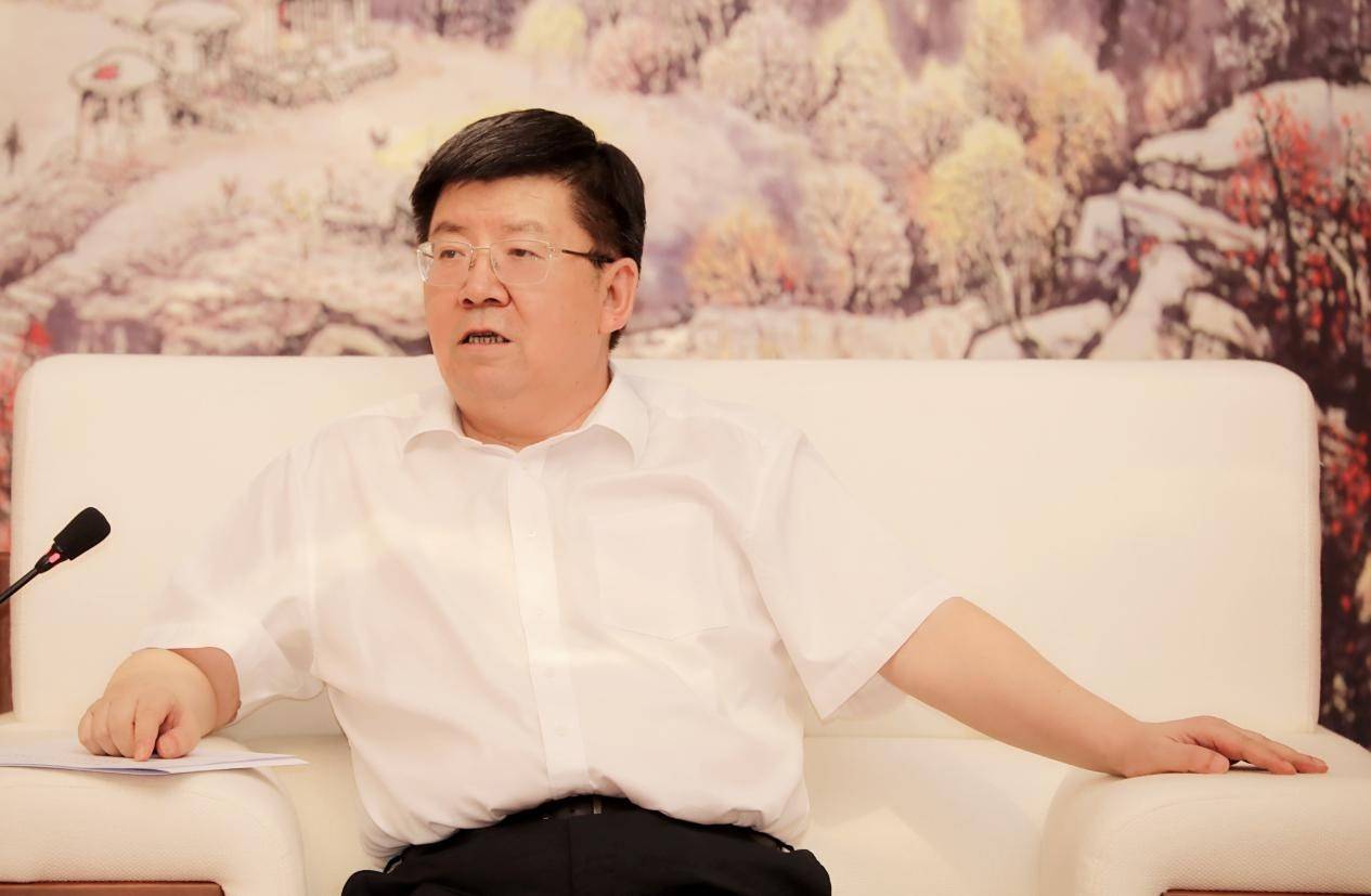 淮南市委书记任泽锋会见师董会董事长胡海平